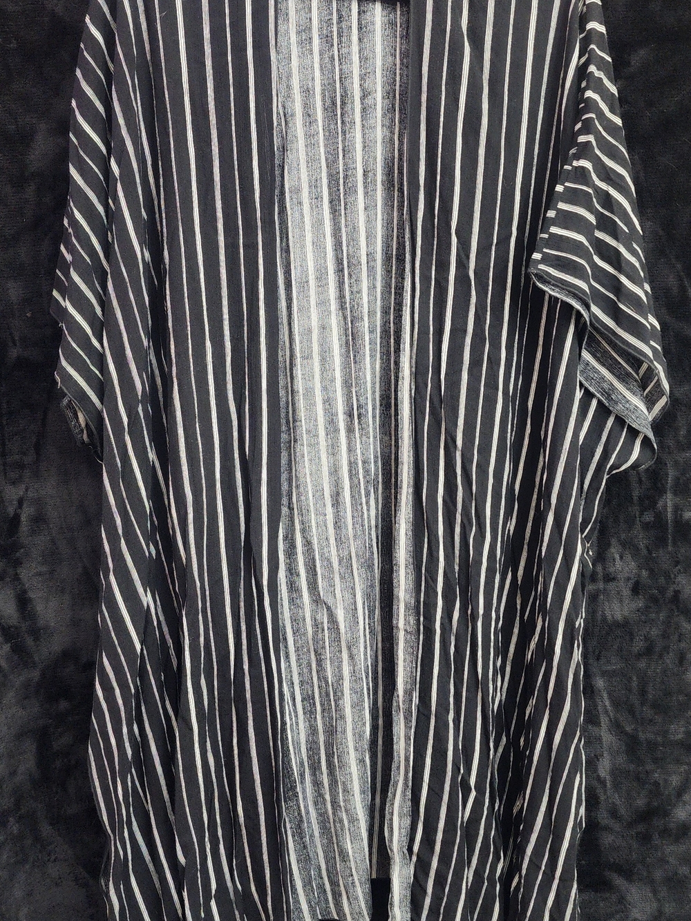 I Joah Black & White Striped Kimono Cardigan / Duster